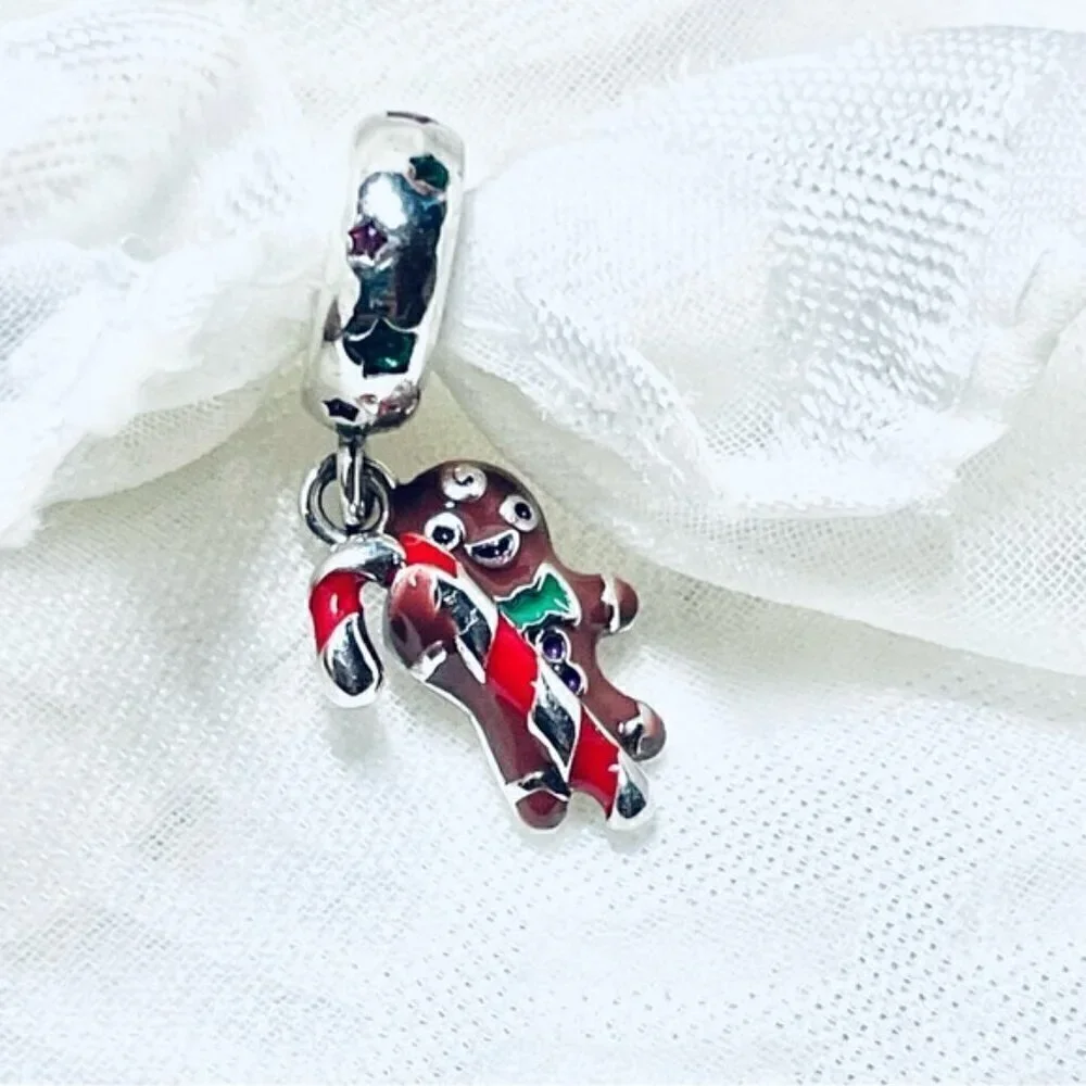 ✨ NWOT Gingerbread 🍬 Candy Cane Charm – Christmas